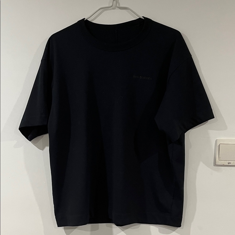 Men's Black Crewneck T-Shirt - Minimal Logo